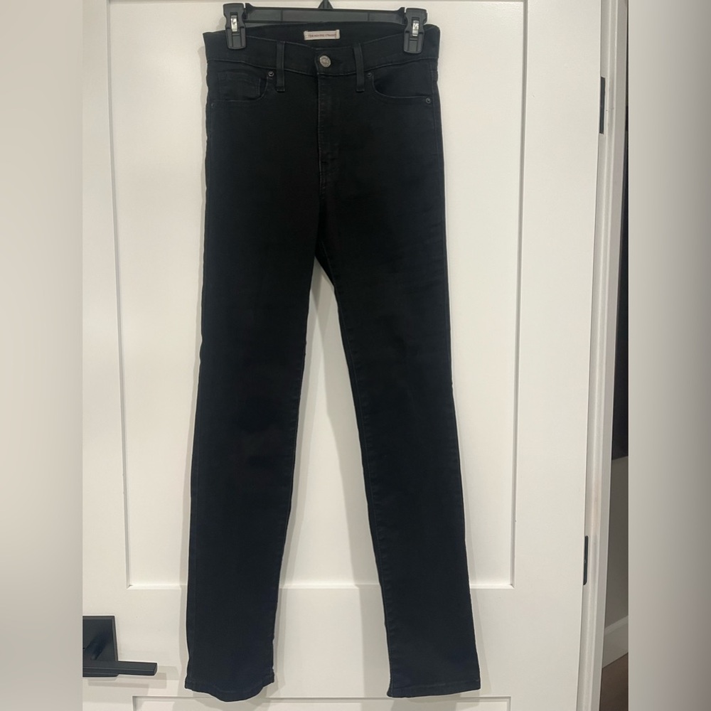 Levi’s 724 High Rise Straight Jeans